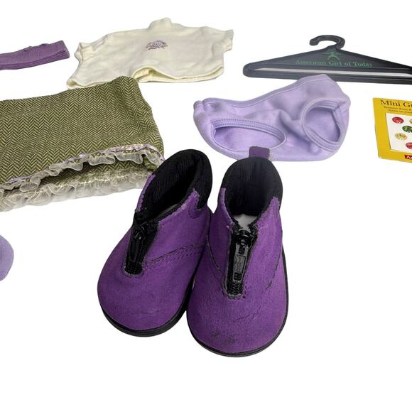 American Girl Today GO ANYWHERE OUTFIT Skirt Top Sweater Shoes Tights Panties + - Picture 5 of 12